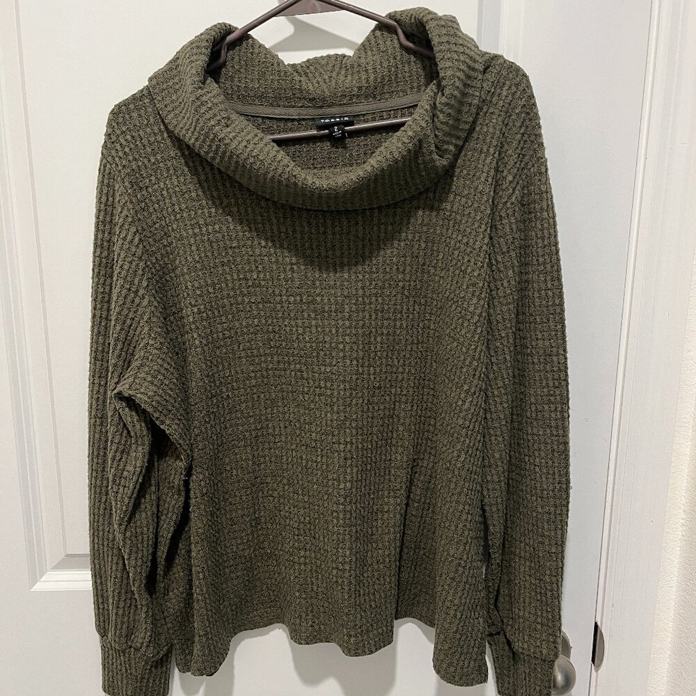 Torrid Woman's Hunter Green Cowl Neck Sweater Size 2